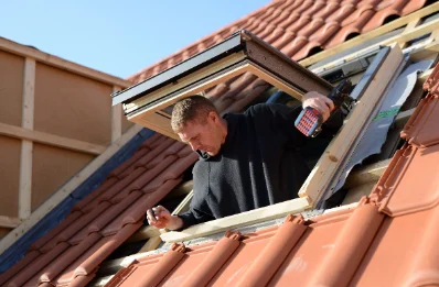 Pose de fenêtres de toit Velux au Loreur